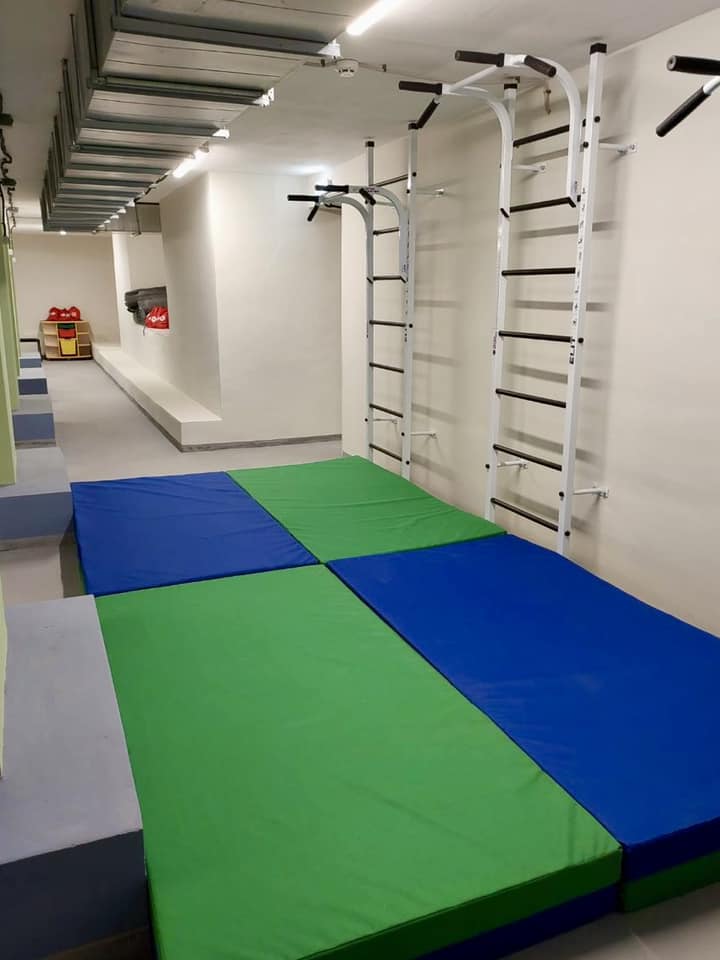 Оксен Лісовий показав, як виглядають бомбосховища в українських школах (фото)