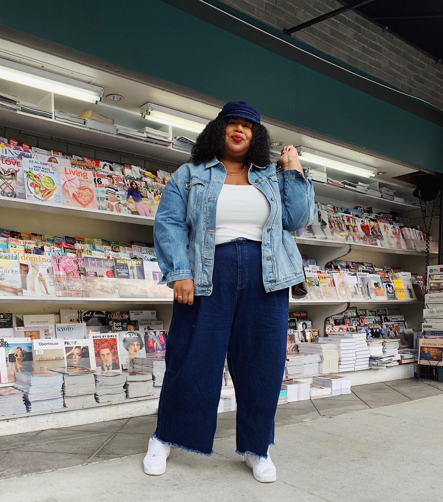 Який вигляд мають наймодніші джинси 2024 року: 6 осінніх образів