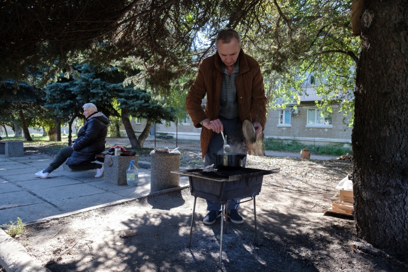 Чорні сліди "руського міру". Що Росія залишила по собі після окупації на сході України