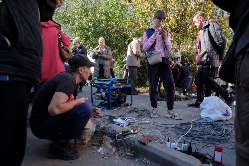 Чорні сліди "руського міру". Що Росія залишила по собі після окупації на сході України