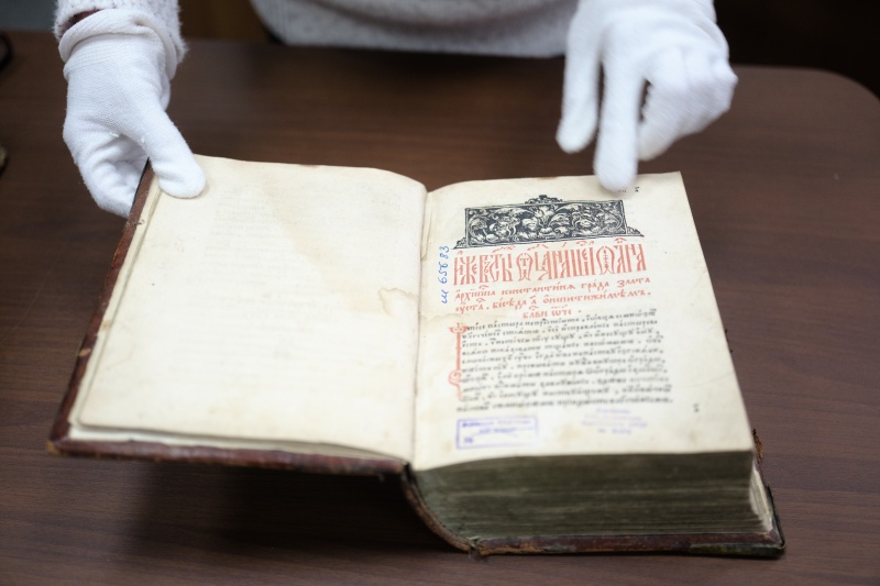 "Ми не фільтруємо, а оптимізуємо": Олег Сербін про роботу бібліотек і російськомовні книги