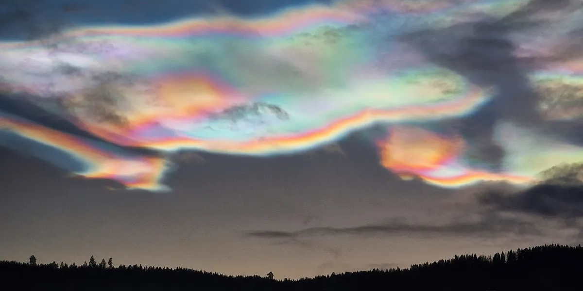 Над Арктикою з'явилися бензинові хмари: що це може означати