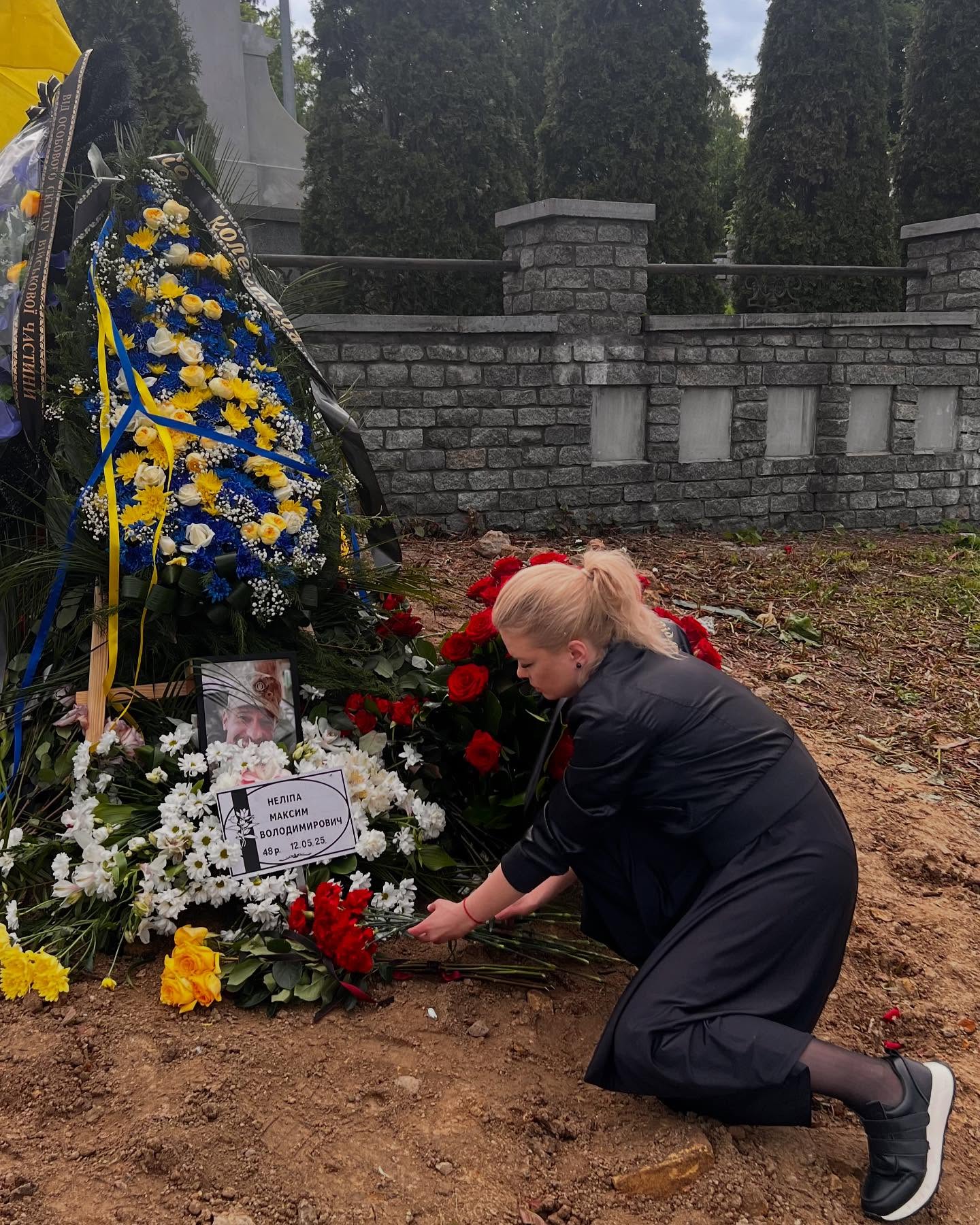 Де похований Максим Неліпа і як виглядає його могила (фото)