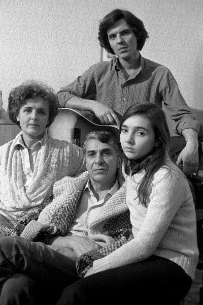 Ада Роговцева зворушила архівним фото з чоловіком: як вони виглядали в молодості