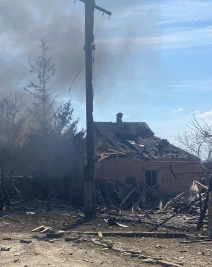 Росіяни масовано вдарили по Костянтинівці: є жертви та поранені (фото)