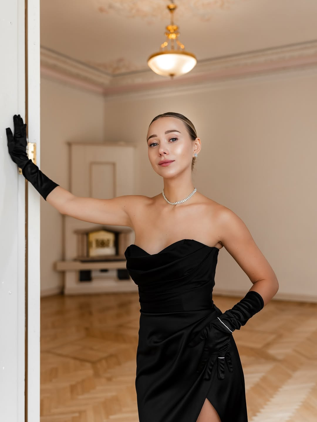 У стилі Одрі Хепберн: образ дружини Віктора Павліка, який підкорив мережу