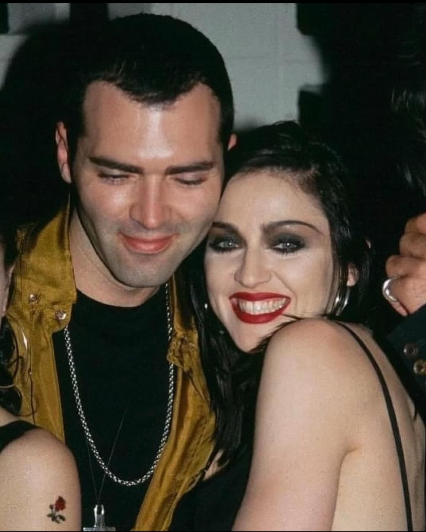 У родині всесвітньо відомої співачки Мадонни сталося горе