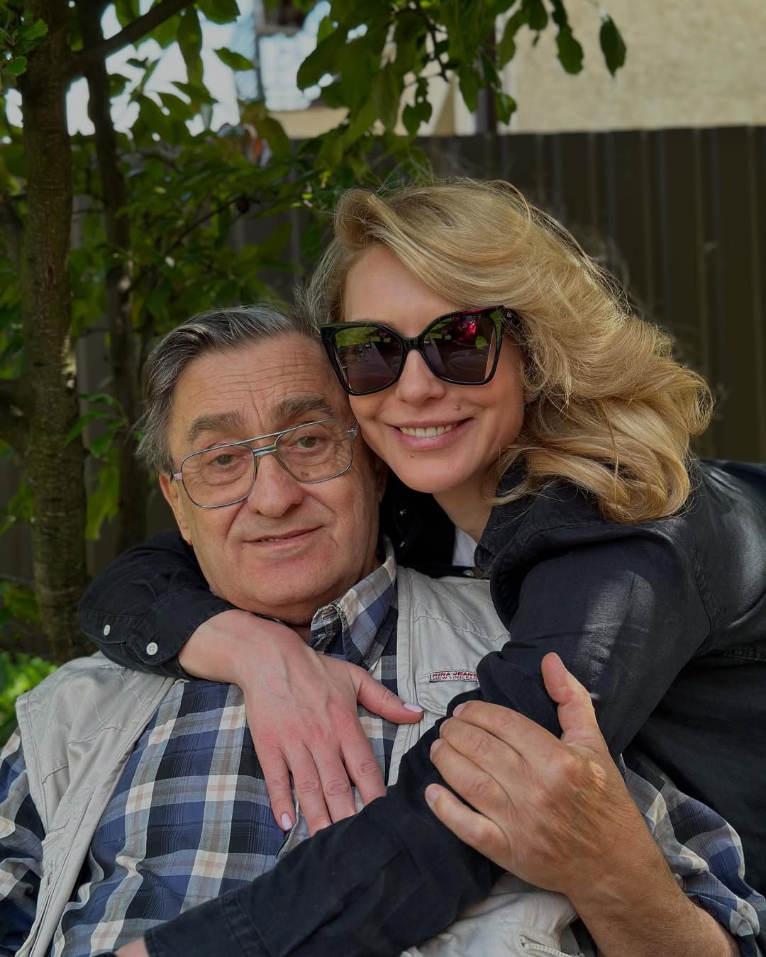 Марина Боржемська показала рідкісні сімейні фото зі своїм батьком та дітьми