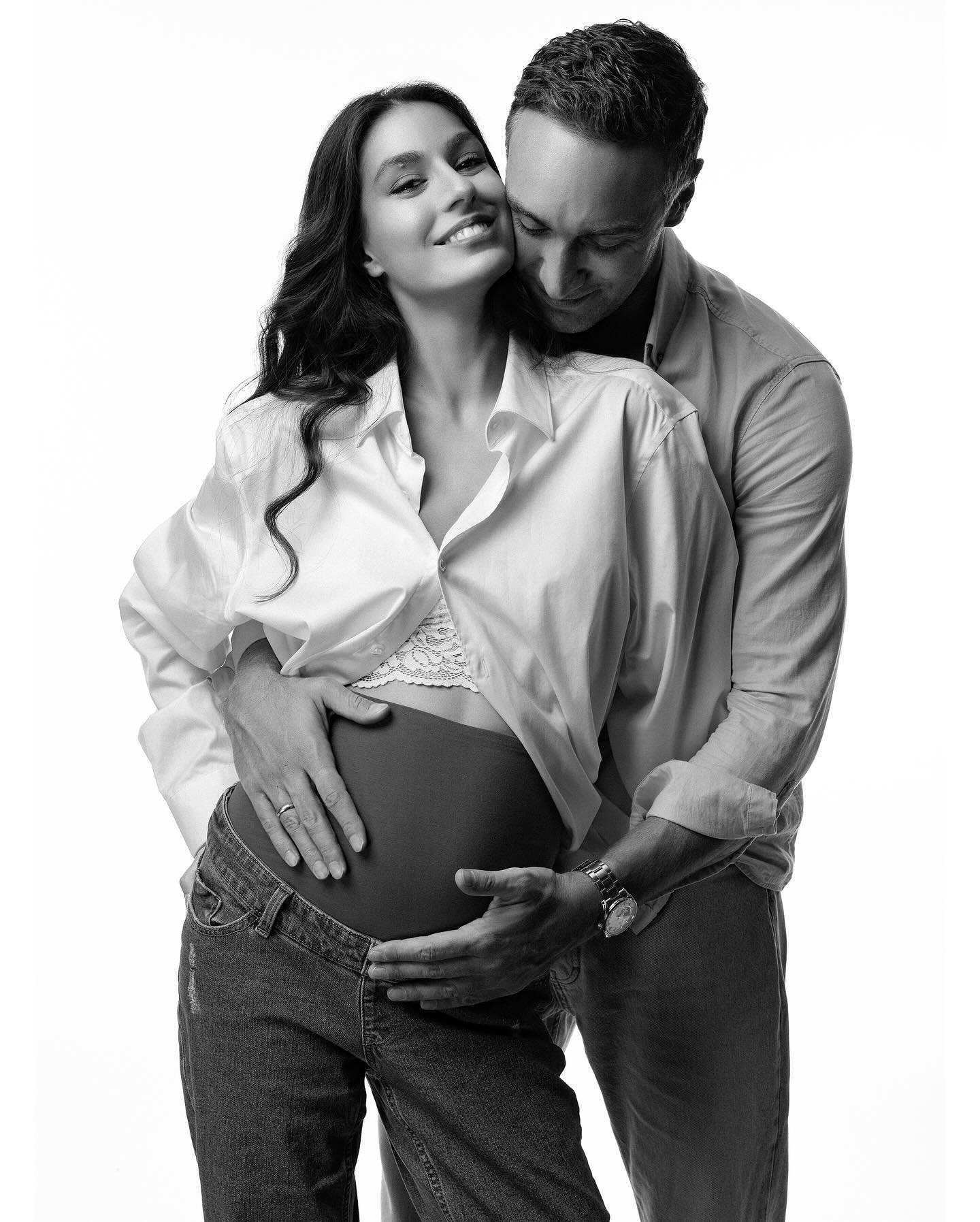 Колишній "Холостяк" Іраклі Макацарія та його красуня-дружина чекають на другу дитину: ніжні фото пари