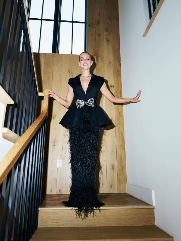 Total black и светлый контраст: Чмерковский с женой нарушили правило парных образов