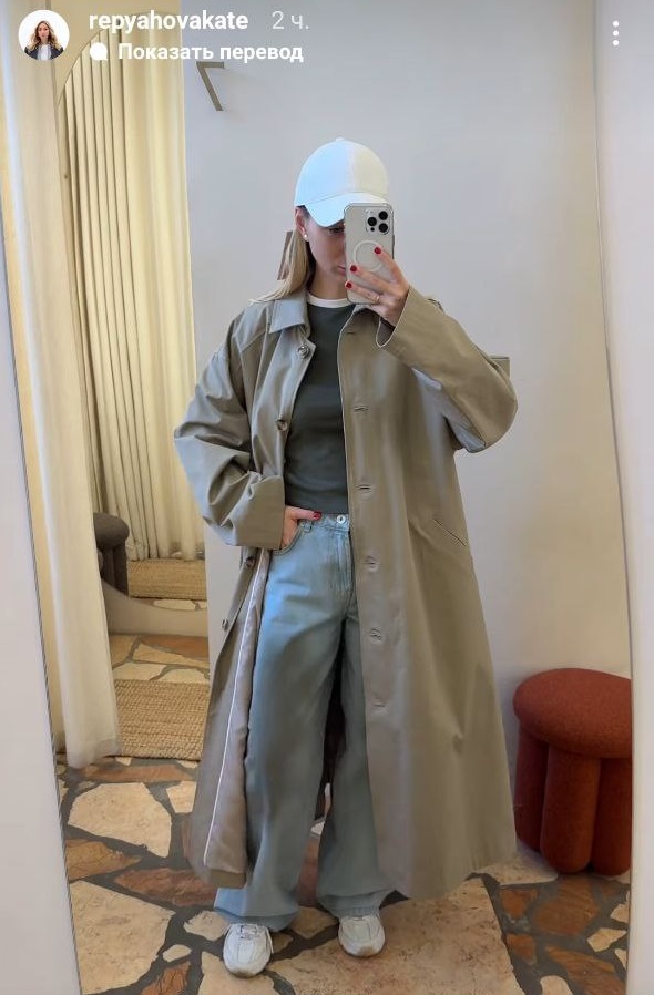 Самый модный плащ на прохладную весну: как его носят Инна Мирошниченко и жена Виктора Павлика