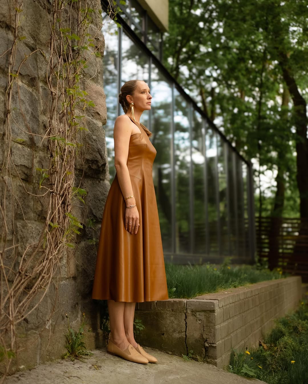 Как выглядит самое модное платье на весну 2025: пример от Кати Осадчей