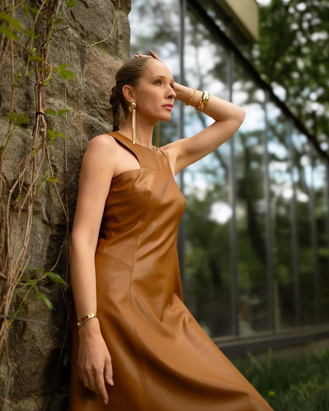 Как выглядит самое модное платье на весну 2025: пример от Кати Осадчей