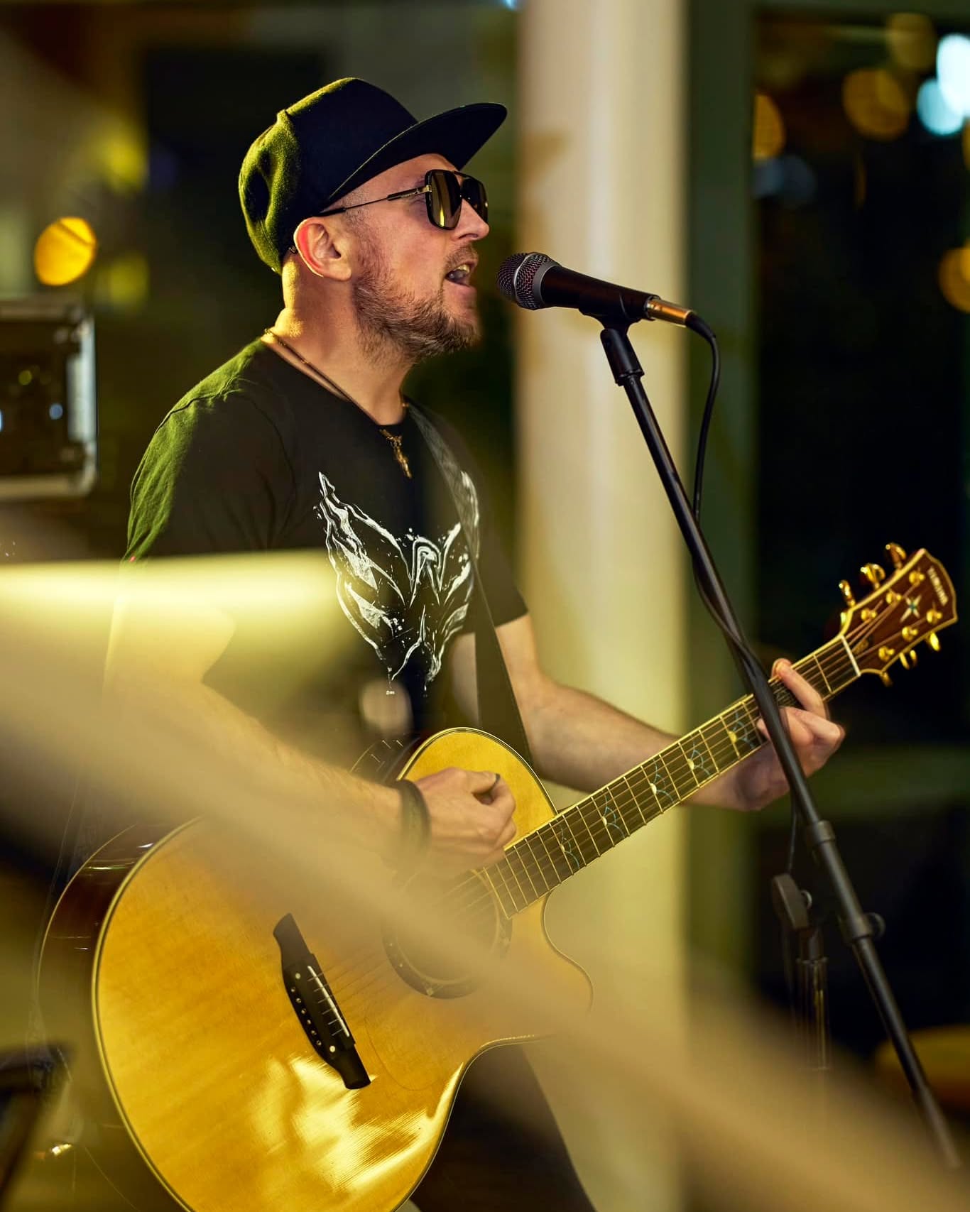 Известный украинский музыкант чуть не умер от остановки сердца. Его спасали в США