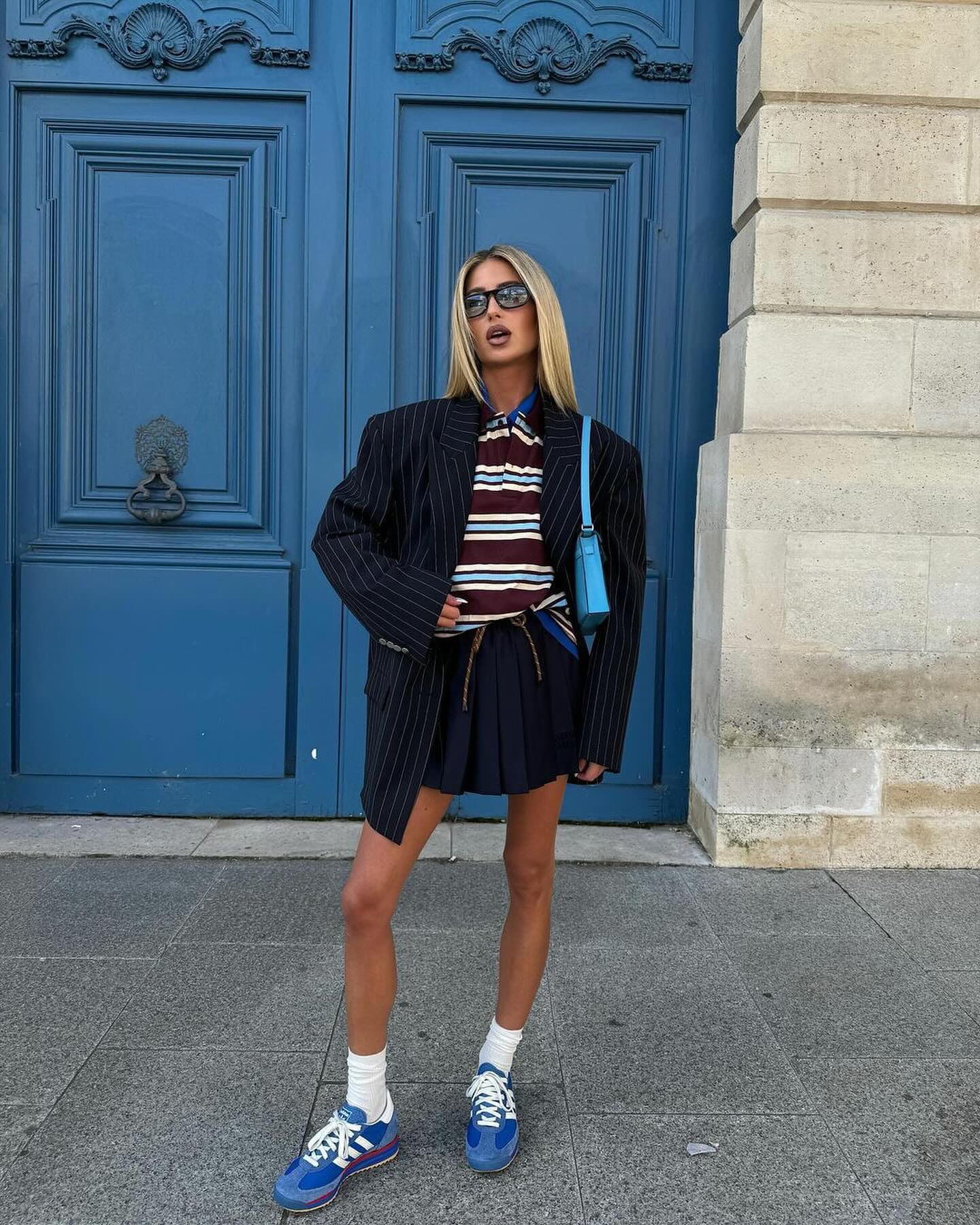 Какие женские кроссовки будут самыми модными весной и летом 2025 года: топ-5 стильных цветов