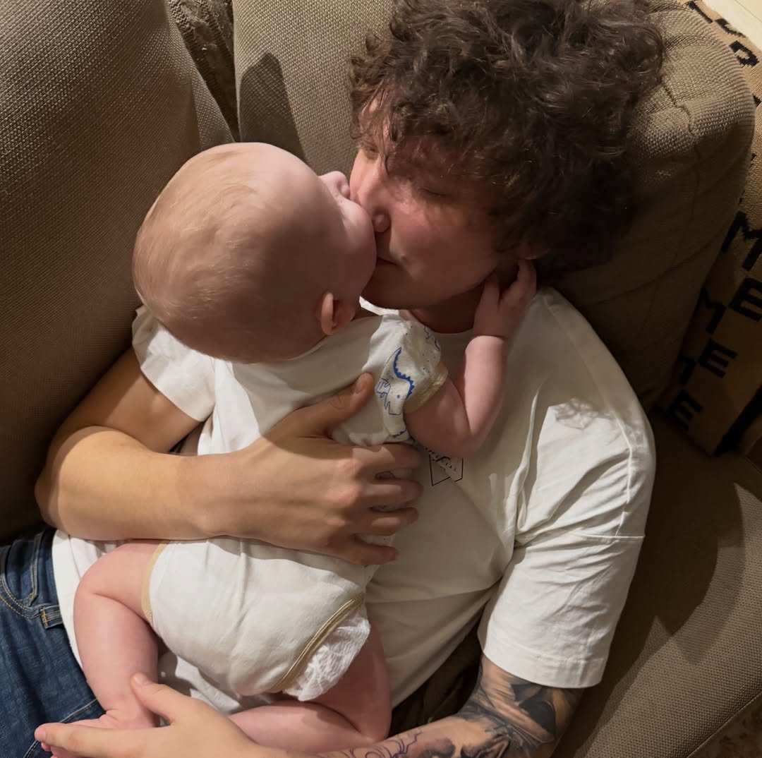 Леся Нікітюк замилувала першими досягненнями 8-місячного сина