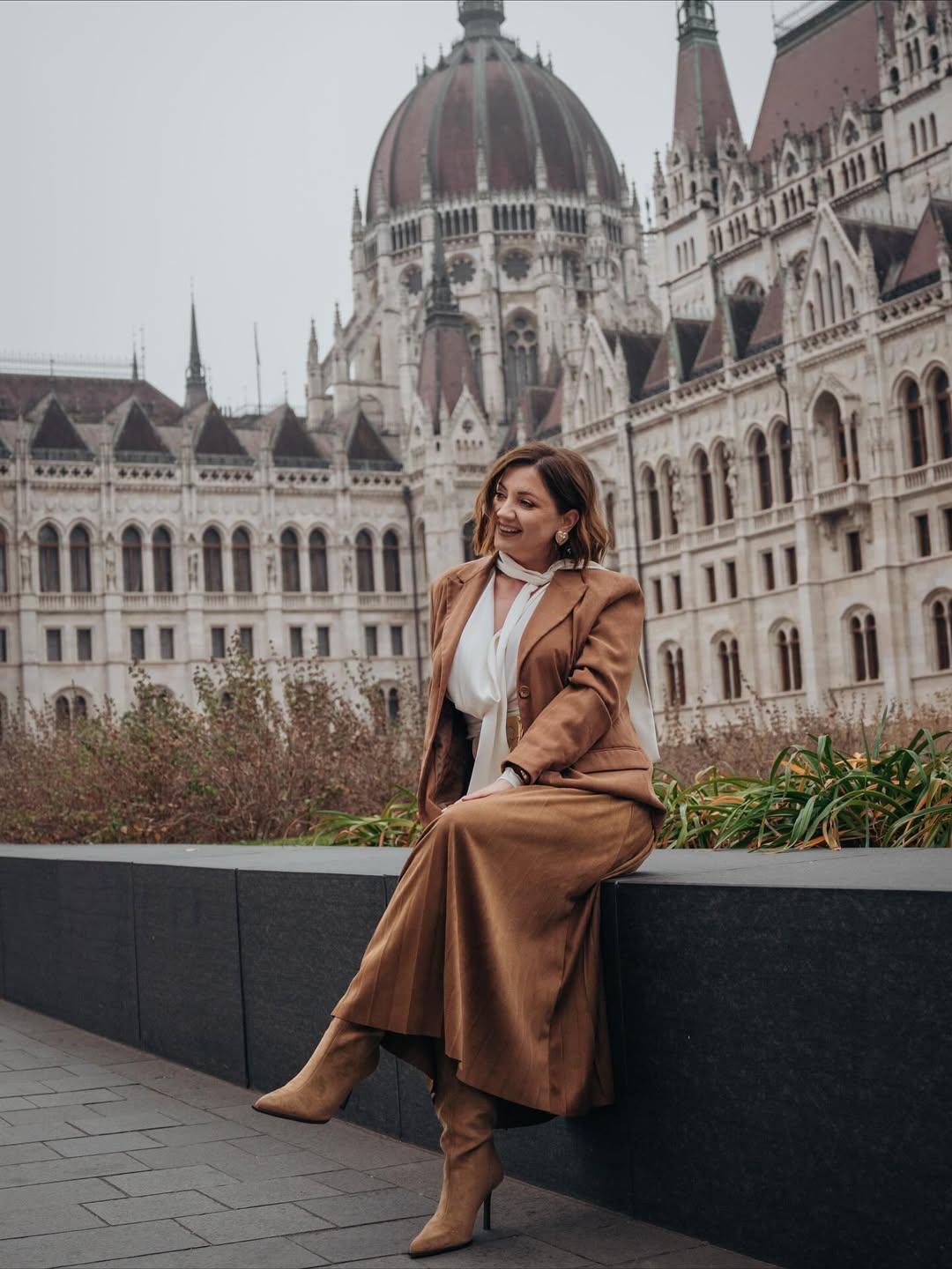 Спідниця плісе і замшеві чоботи: як Цибульська створила ідеальний осінній "лук"