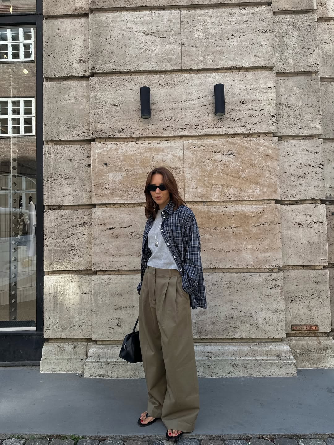 У моді - клітинка: яку річ носитимуть замість шкіряної куртки восени