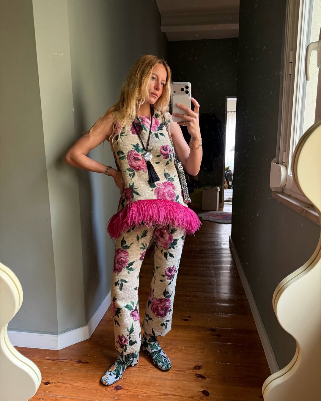 Один модный прием - и ваш гардероб выглядит на тысячи дороже