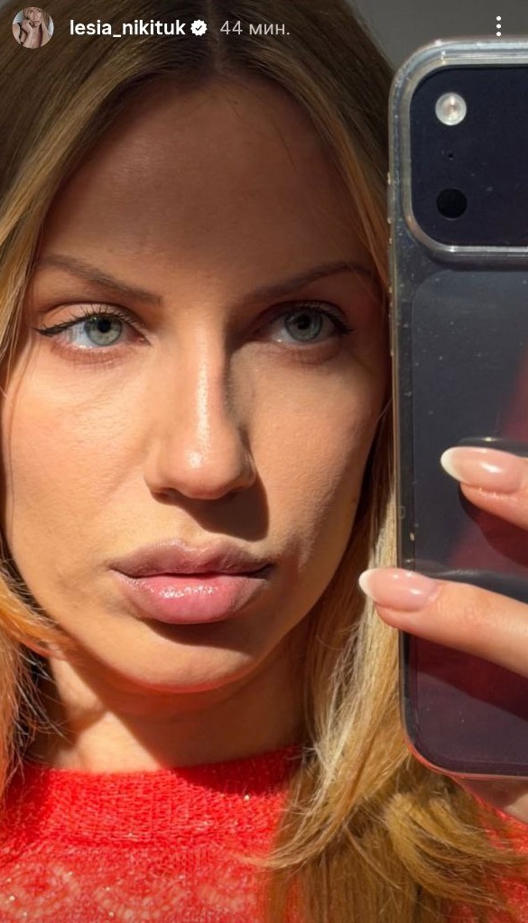 Манікюр Нікітюк, Бєлєнь та Квіткової: форми і відтінки, які роблять руки бездоганними