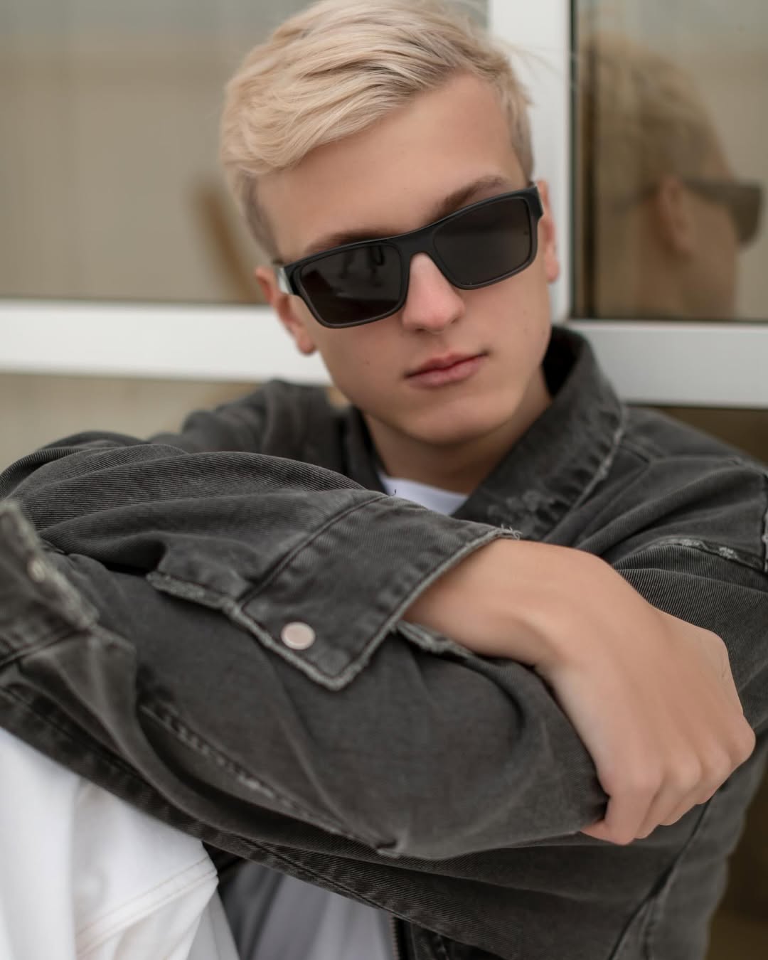 Марина Боржемська показала архівні фото сина-красеня: як він виглядав у дитинстві