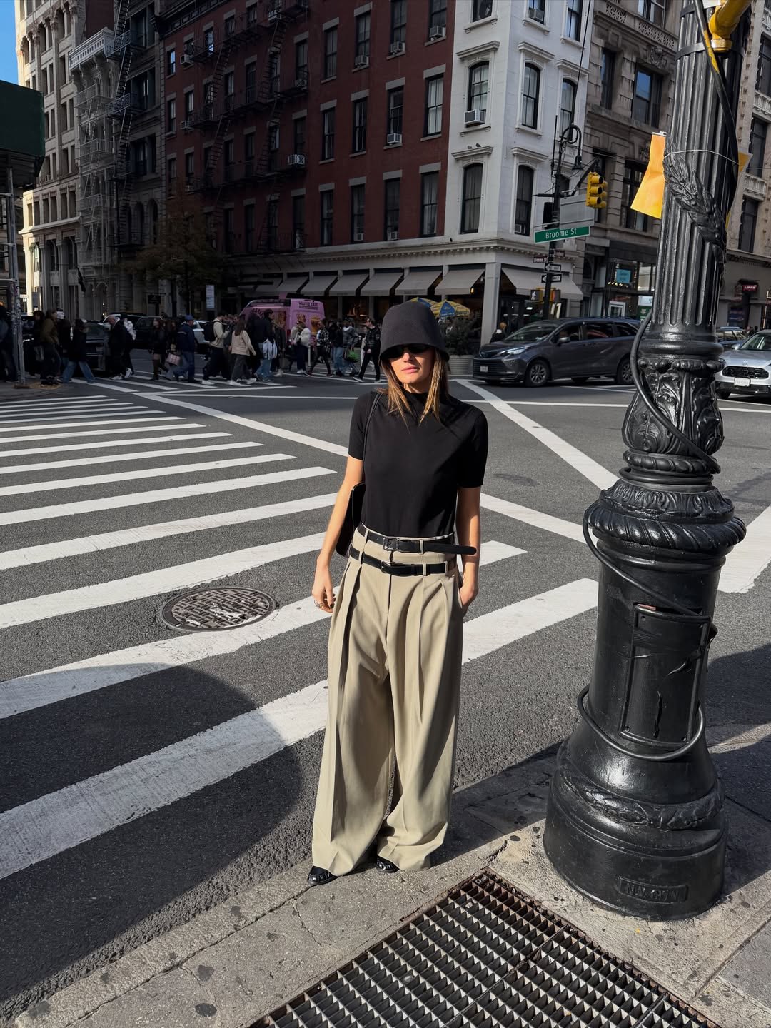 От платьев-комбинаций до жакетов: 8 трендов весны 2026, которые сделают вас стильными