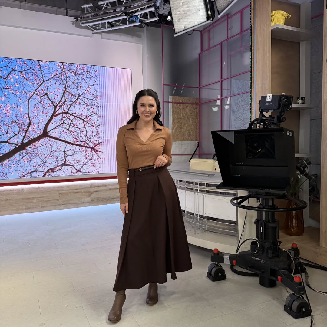 Людмила Барбир в шоколадном "луке": один прием сделает вас стильнее