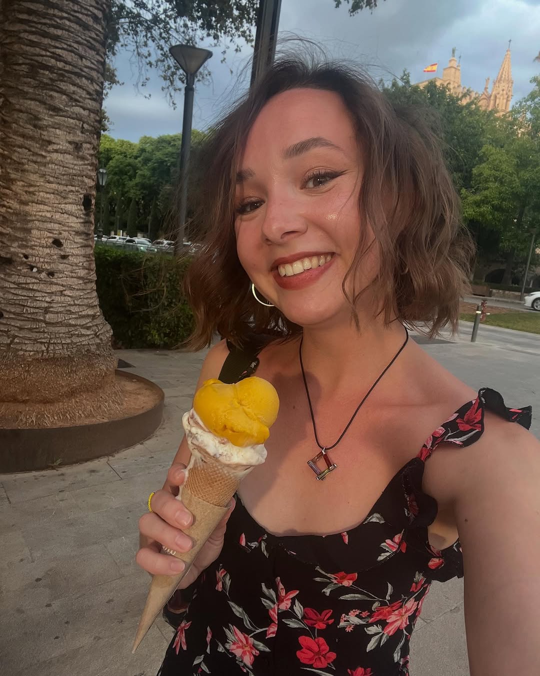 Телеведучий Грубич щемливо привітав старшу доньку з 29-річчям: як вона виглядає