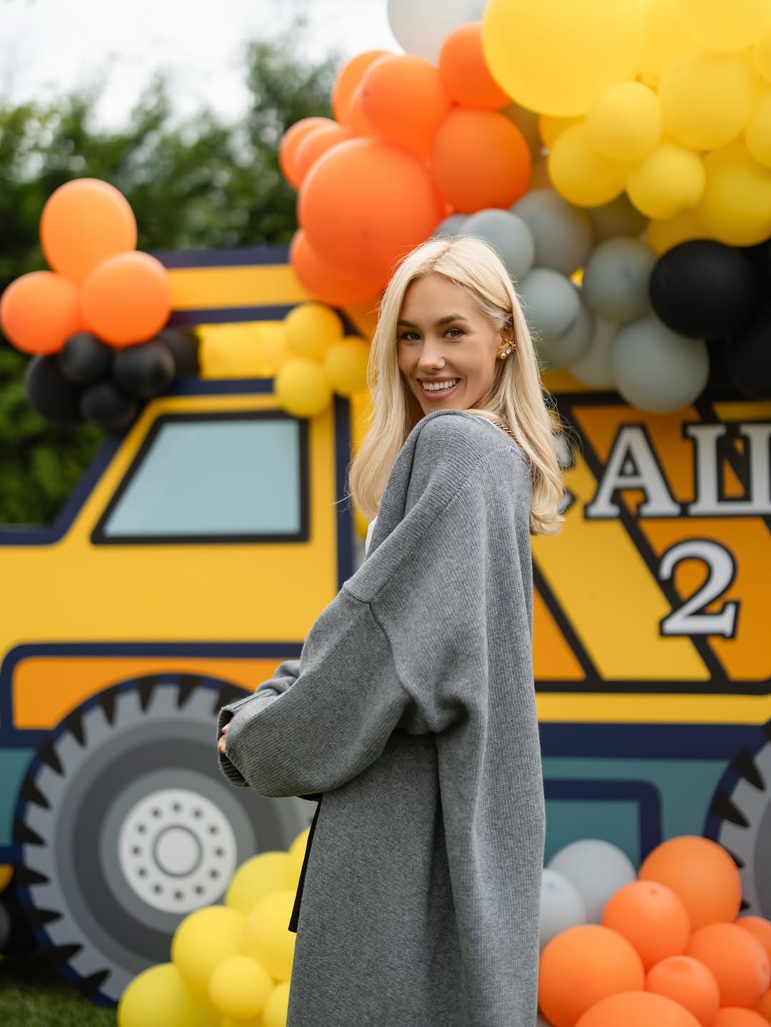 Как выглядит самый модный кардиган на осень 2025: Даша Квиткова задает тренды