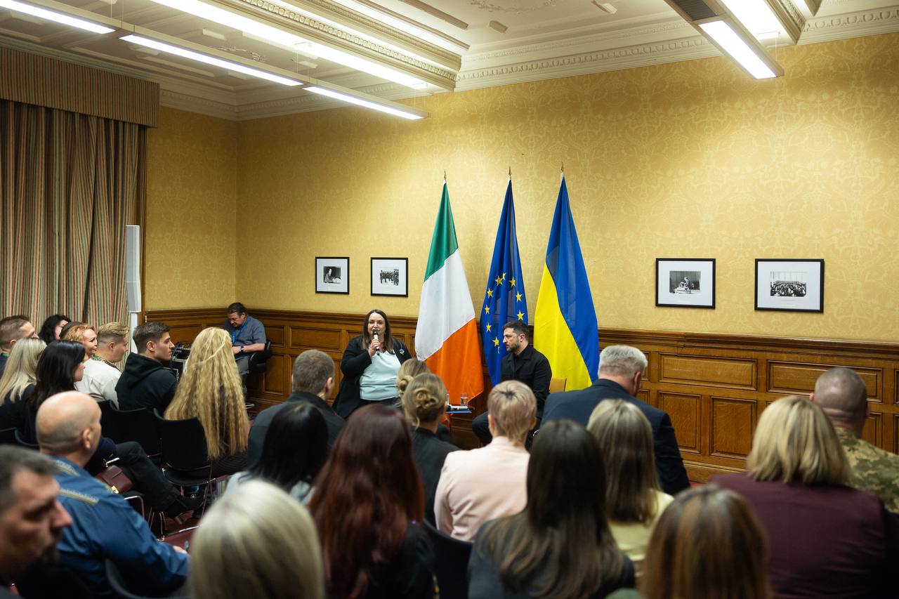 Зустрічі із медиками, рідними військових та бізнесом: деталі візиту Зеленського до Ірландії