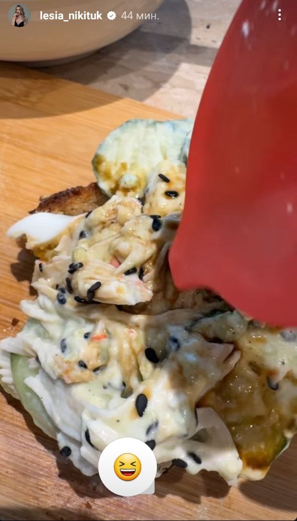 Леся Нікітюк зробила хвалений салат з ТікТоку і припустилася помилки: що сталося