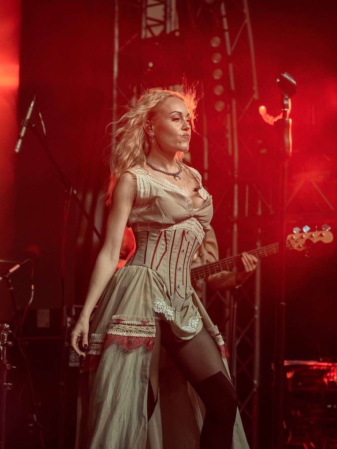 Елена Тополя пообещала разоблачить тех, кто стоит за ее шантажом: "У нас много интересного"