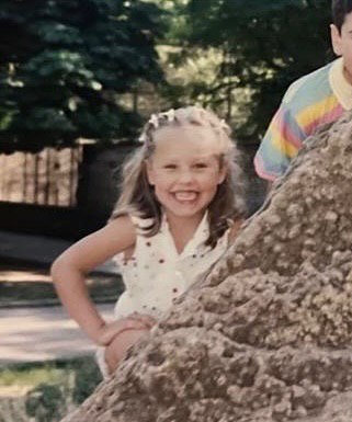 Как две капли воды: Даша Квиткова поразила схожестью со своим сыном на архивных фото