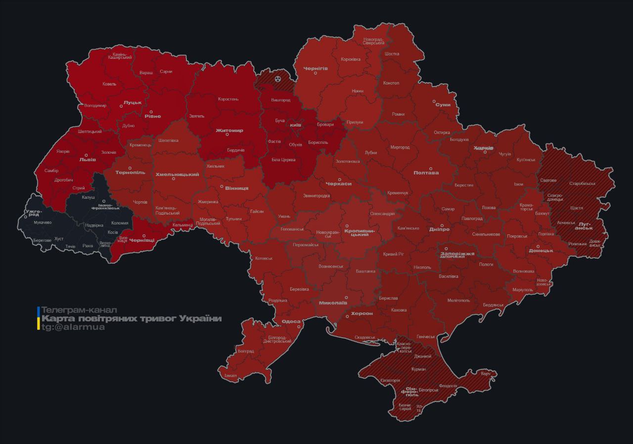У Луцьку лунають вибухи: ППО збиває безпілотники росіян