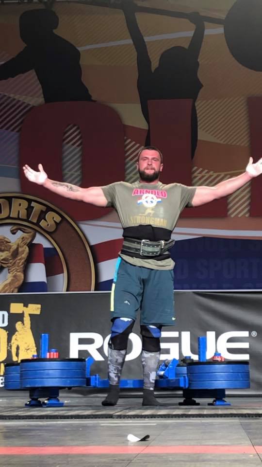 Українець став найсильнішою людиною Європи, встановивши новий світовий рекорд (відео)