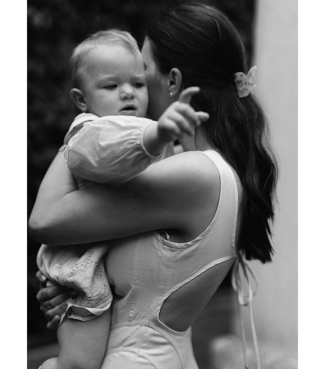 "Стільки ніжності": дружина Усика поділилася зворушливими фото з молодшою донькою