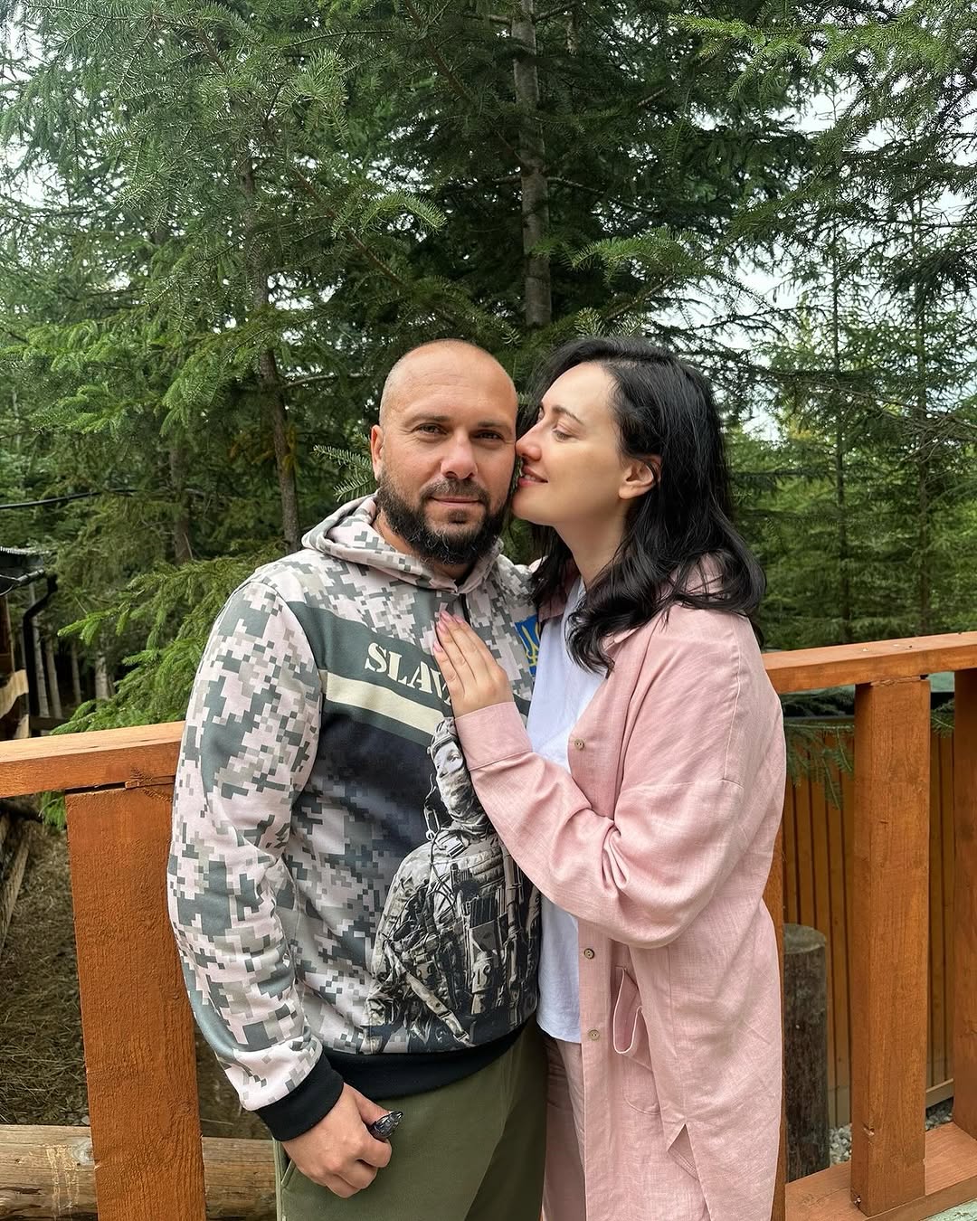 Соломія Вітвіцька зізналася, чому її весілля з нареченим-військовим може бути спонтанним