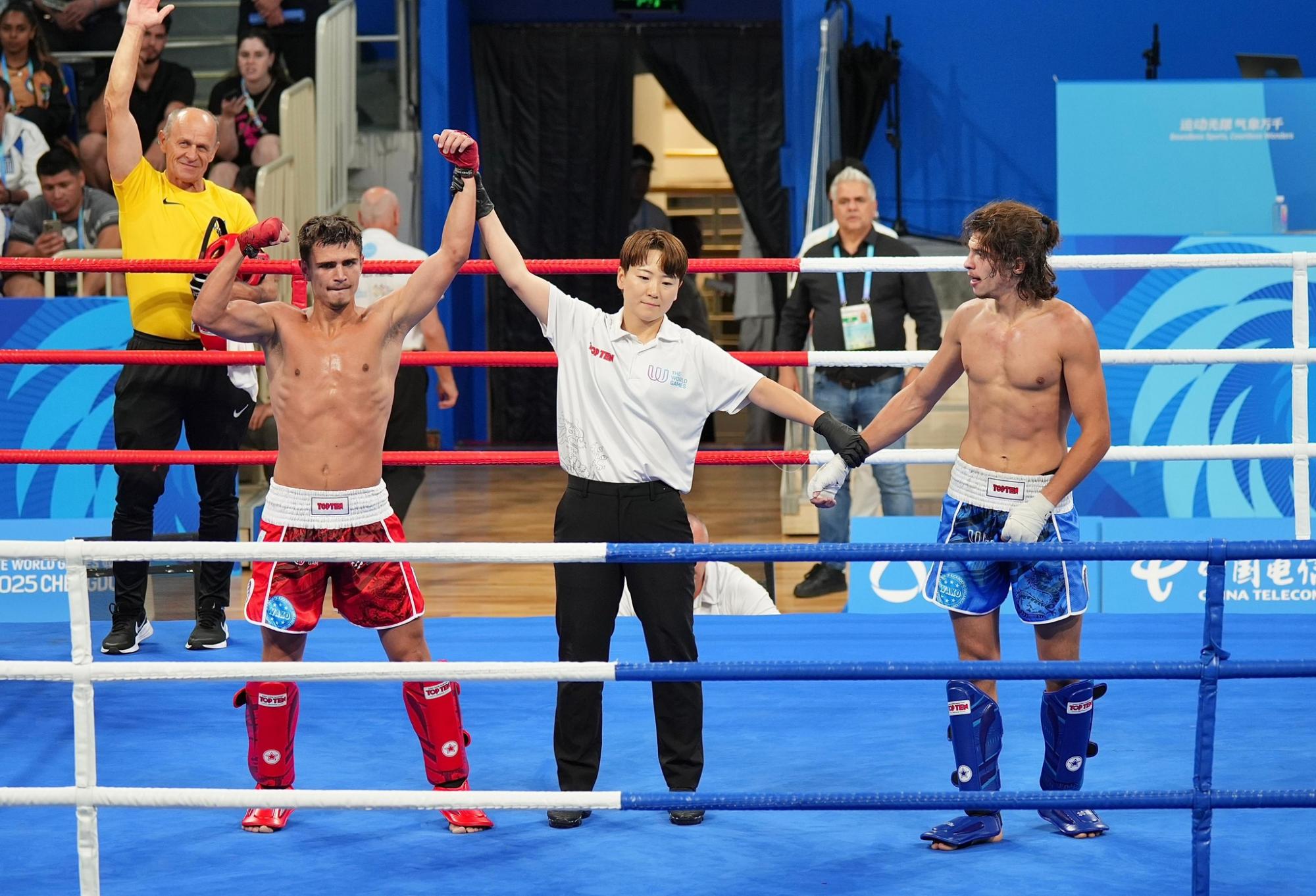 "Золото" для Украины: кикбоксер Глеб Мазур покорил Всемирные игры-2025