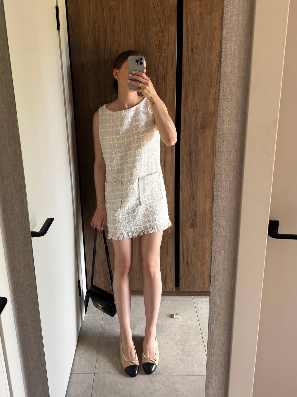 Балетки - головний хіт літа 2025: як модне взуття в стилі ретро носить дружина Остапчука