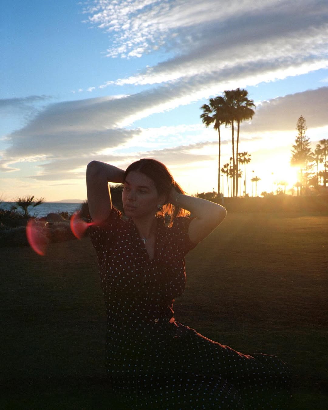 Стиль Мэрилин Монро и Одри Хепберн: жена Усика показала платье, которое станет хитом этой весны