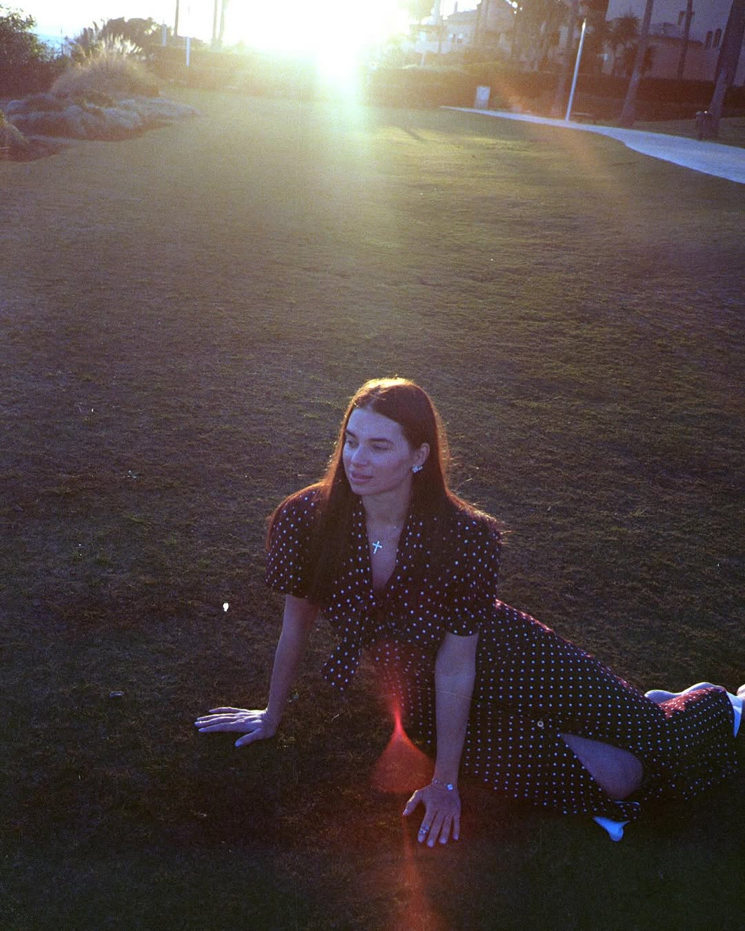 Стиль Мэрилин Монро и Одри Хепберн: жена Усика показала платье, которое станет хитом этой весны