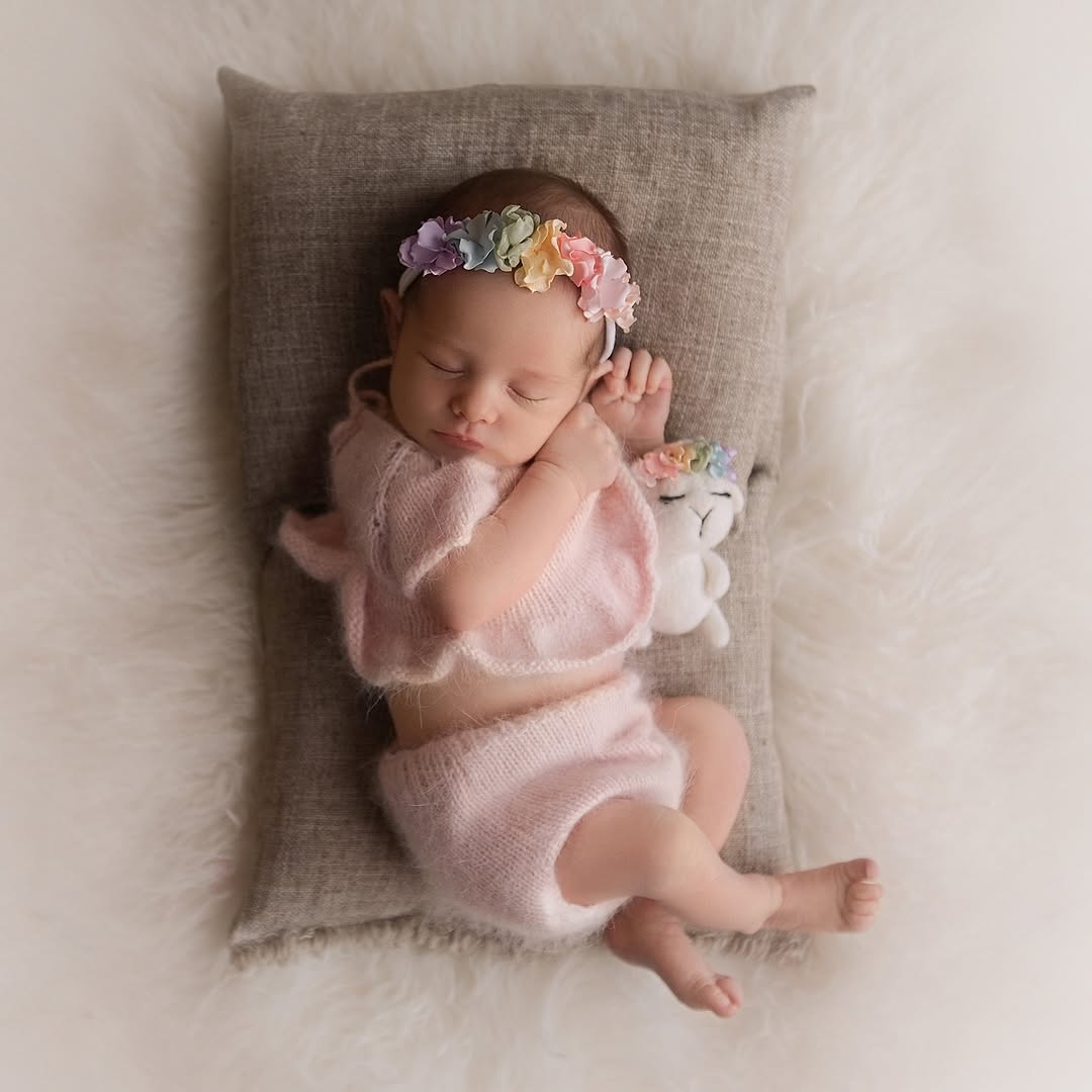 Дружина Позитива зачарувала новими фото з 3-місячною донечкою