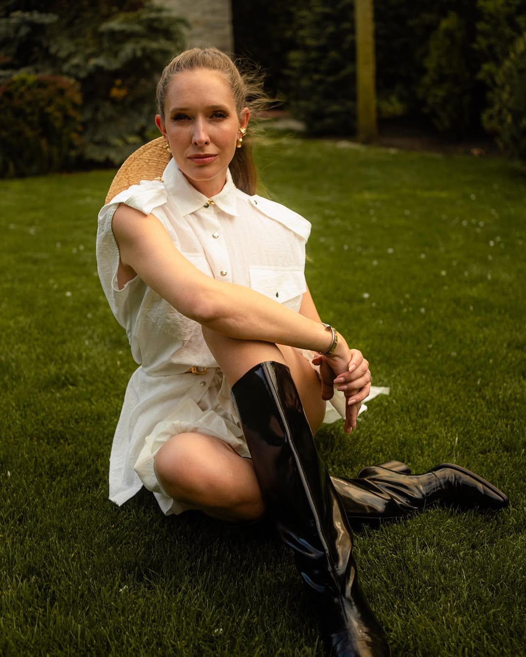 Не рожевий: Катя Осадча показала головний відтінок літа, який обирають стильні та успішні