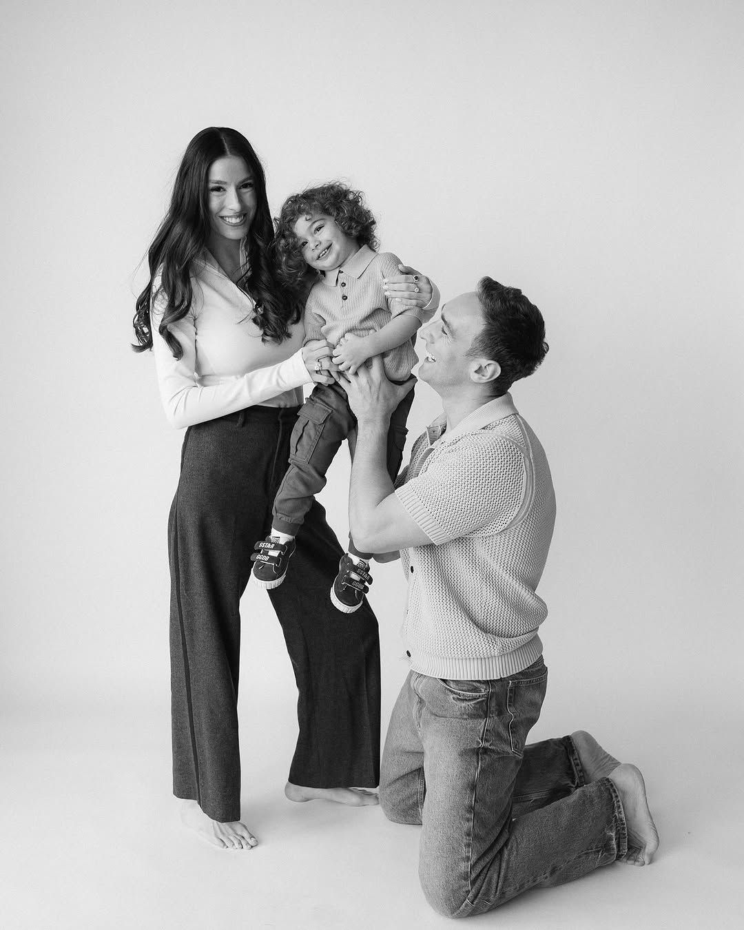 Колишній "Холостяк" Іраклі Макацарія вперше показав обличчя 2-річного сина: на кого він схожий