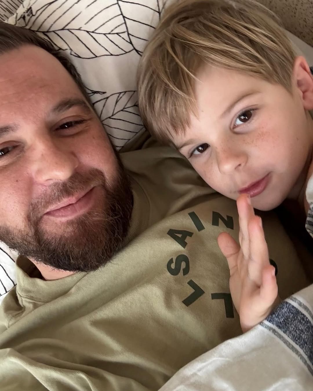 Фронтмен "Без обмежень" Сергій Танчинець показав рідкісні фото із сином