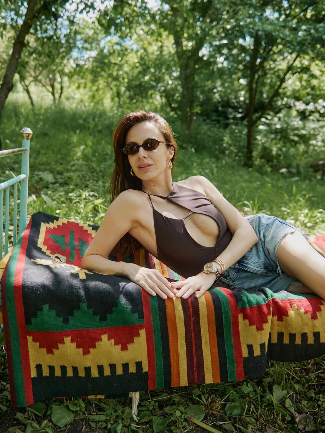 Як носити шорти влітку 2025: колишня Остапчука розкрила секрет модного образу