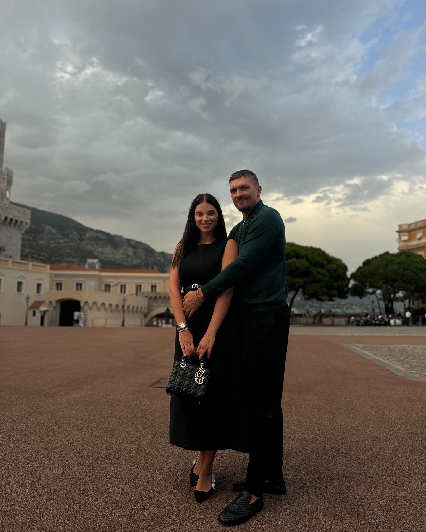 Жена Усика очаровала фото с самой младшей дочкой Марией