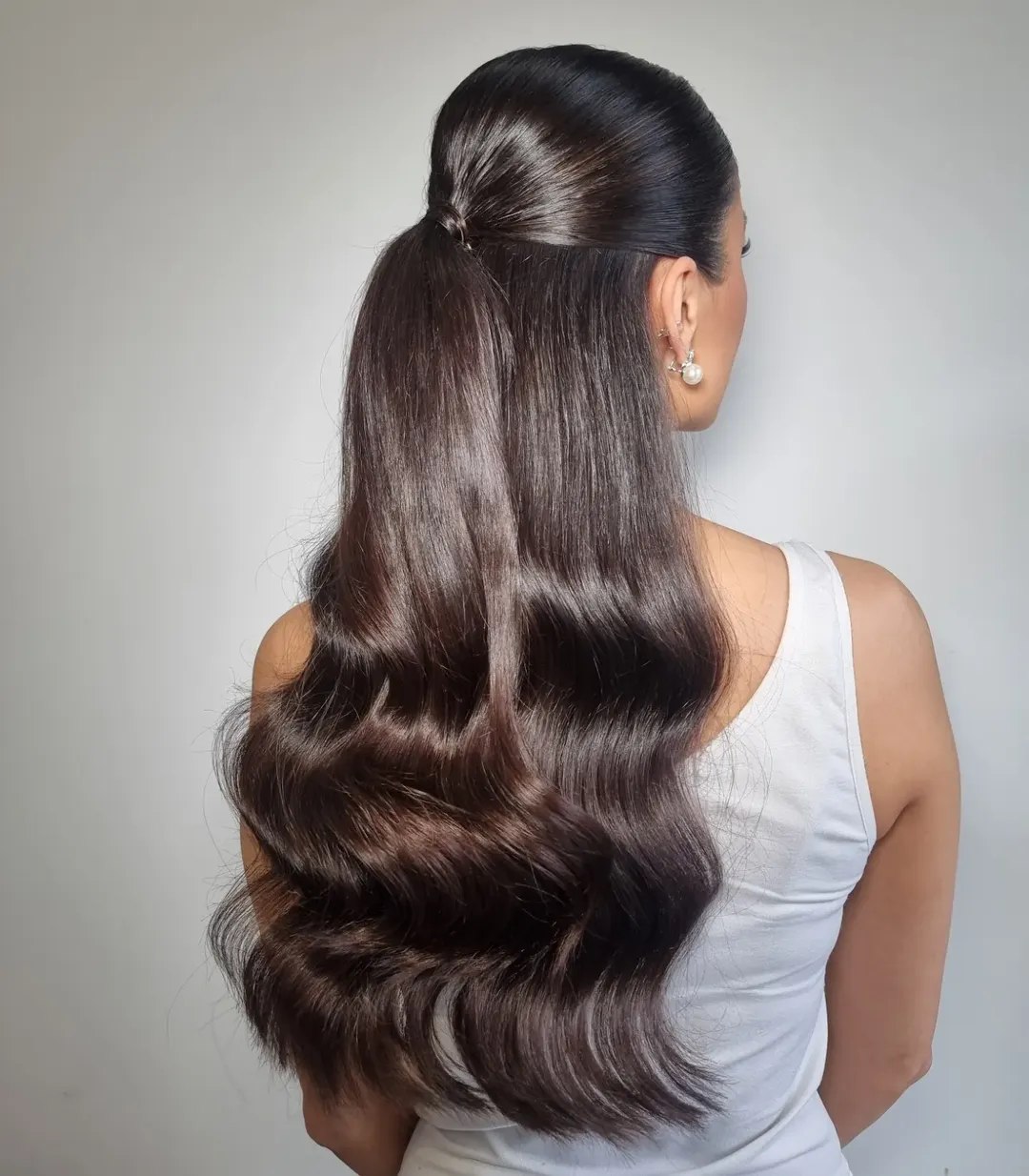 Прически на Пасху, которые выдержат дождь и ветер: 3 беспроигрышные идеи