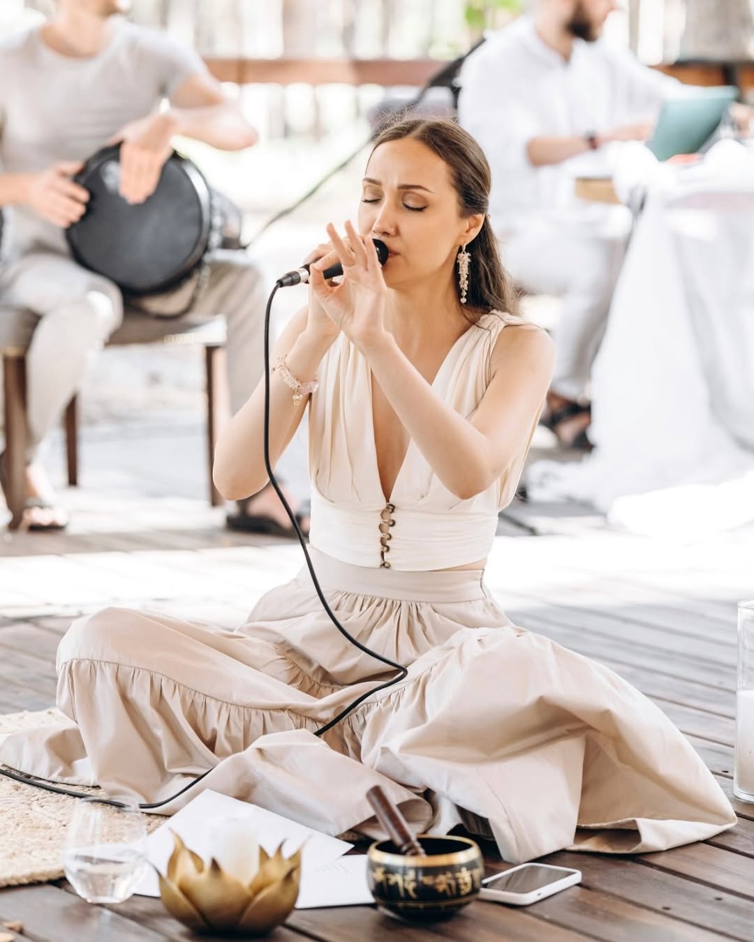 Де зараз Євгенія Власова, хіти якої "Ветер надежды" і "Я - живая река" всі знали напам'ять