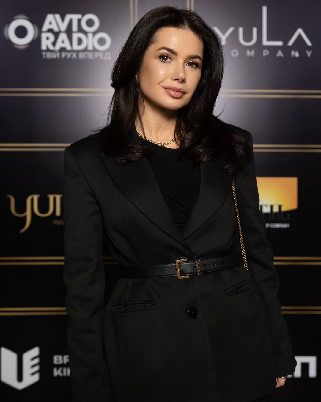 Аромат для впевнених у собі: які парфуми полюбляє Аліна Шаманська